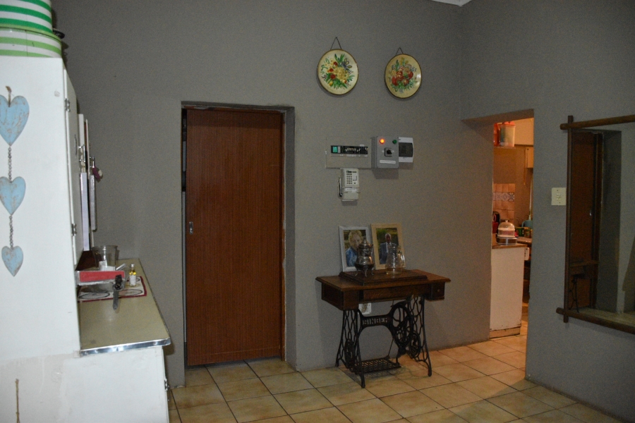 4 Bedroom Property for Sale in Rouxville Free State